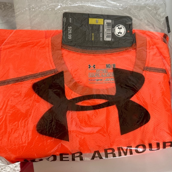 Under Armour Fitted heat gear tshirt - Picture 1 of 2